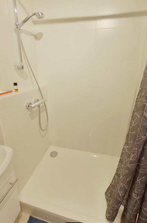 Appartement Proche De La Mer Courseulles-sur-Mer Buitenkant foto